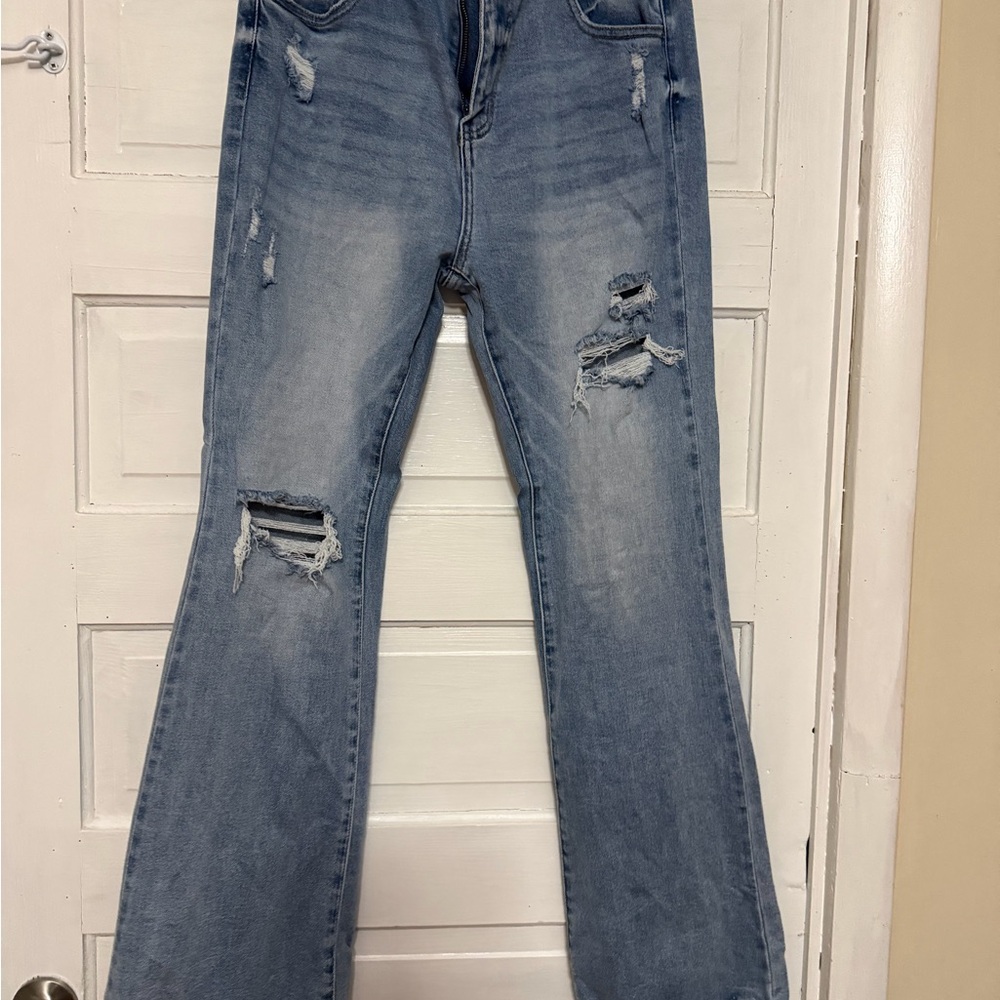 Distressed Kancan Blue Jeans